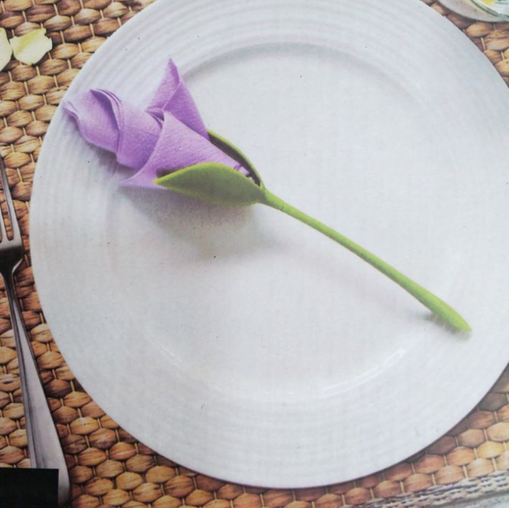 Rose Napkin Maker
